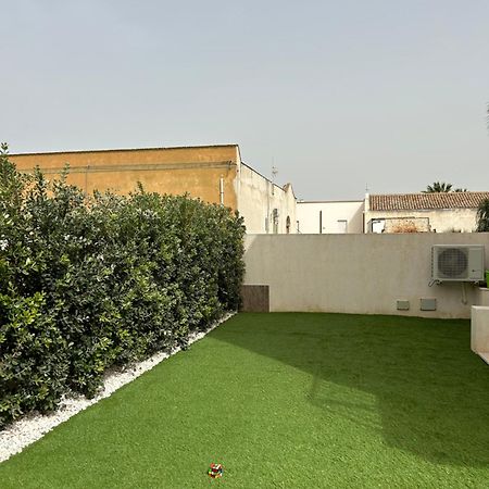 Anemos Apartments Марсала Екстериор снимка