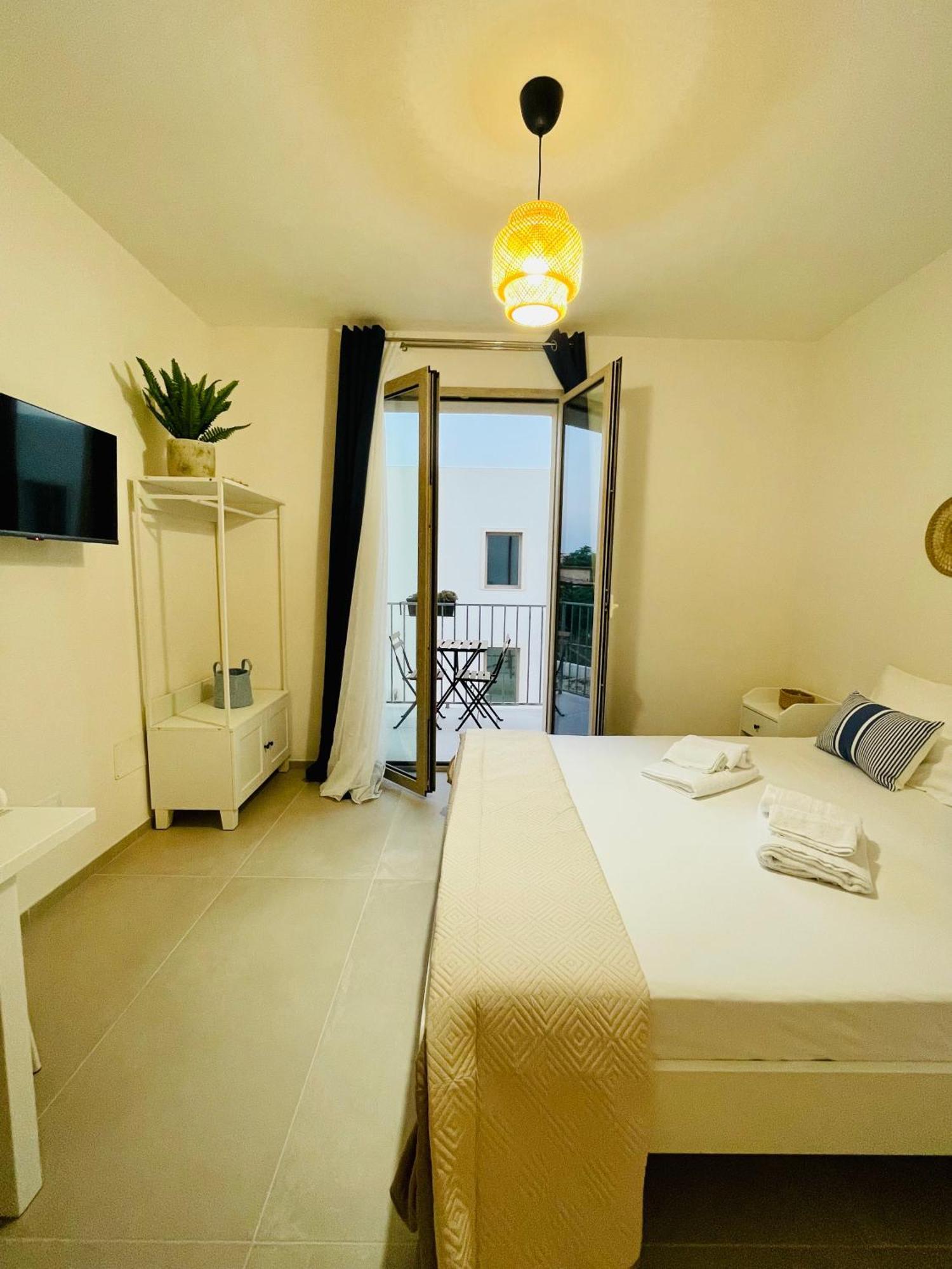 Anemos Apartments Марсала Екстериор снимка